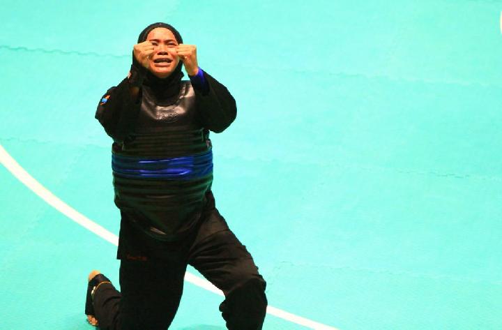 Detail Foto Atlet Pencak Silat Nomer 12