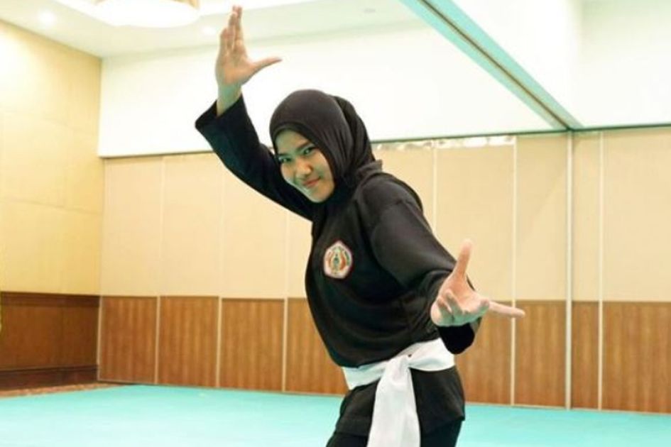 Detail Foto Atlet Pencak Silat Nomer 13