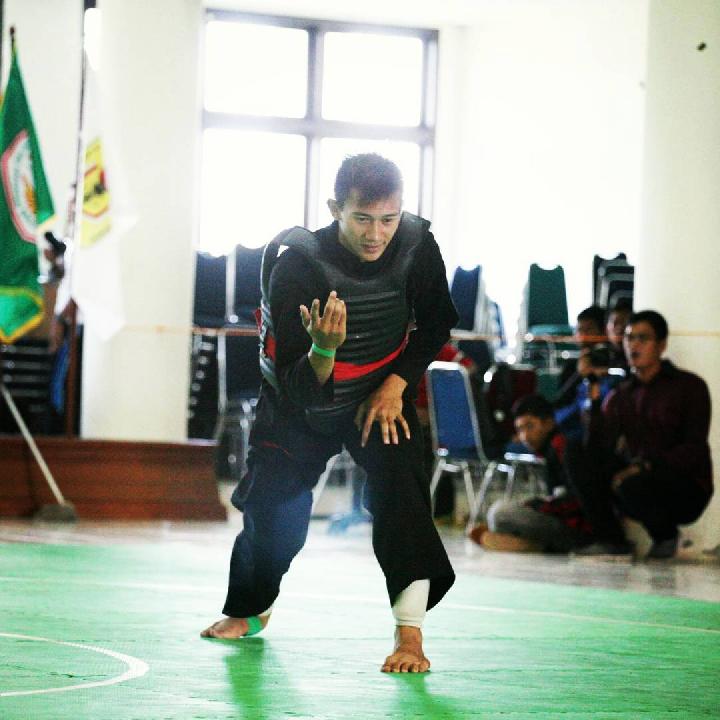 Detail Foto Atlet Pencak Silat Nomer 20