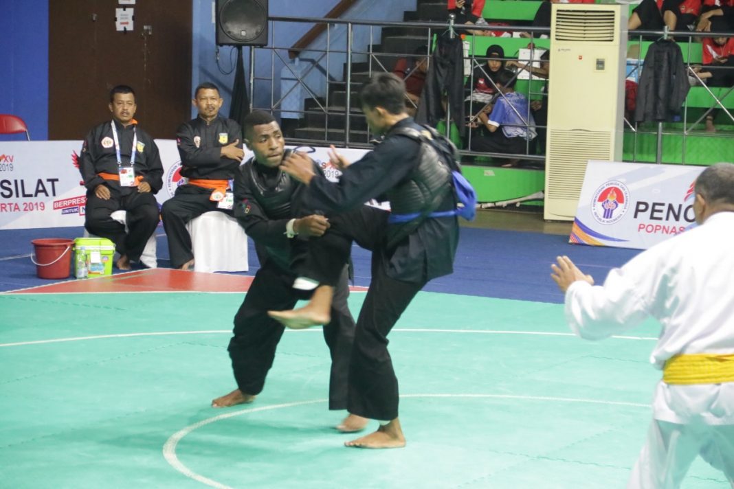 Detail Foto Atlet Pencak Silat Nomer 25