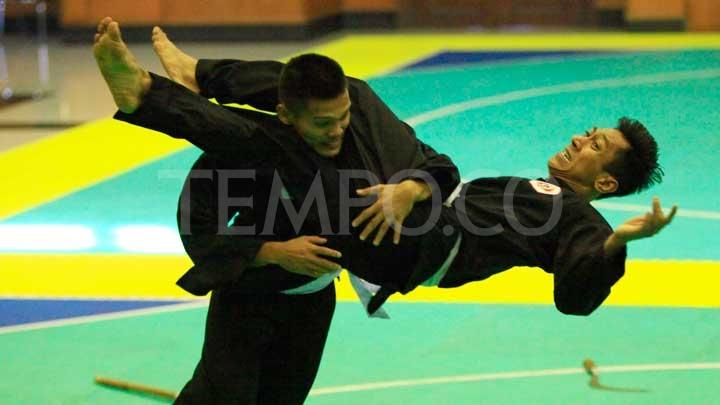 Detail Foto Atlet Pencak Silat Nomer 35