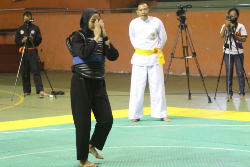 Detail Foto Atlet Pencak Silat Nomer 44