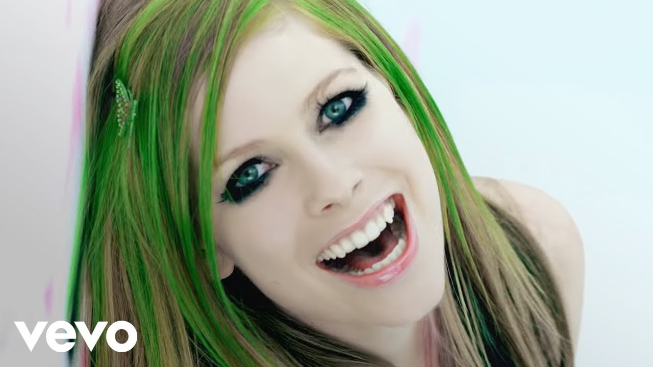 Detail Foto Avril Lavigne Nomer 34