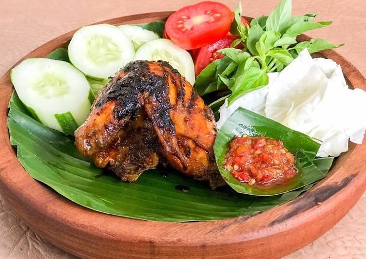 Detail Foto Ayam Bakar Kecap Nomer 33