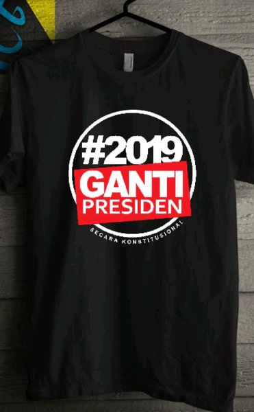 Foto Baju 2019 Ganti Presiden - KibrisPDR