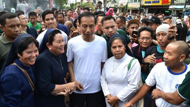 Detail Foto Baju 2019 Ganti Presiden Nomer 30