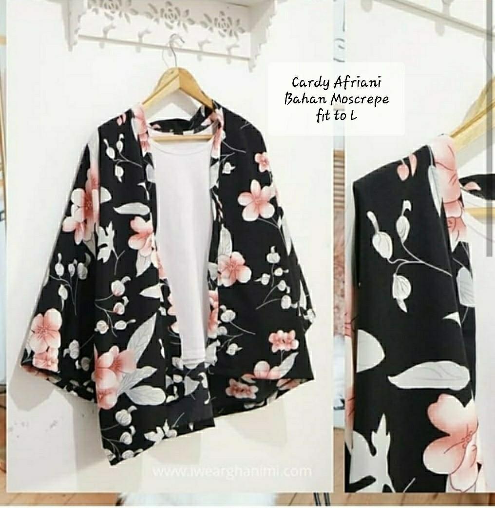 Detail Foto Baju Cardigan Nomer 37