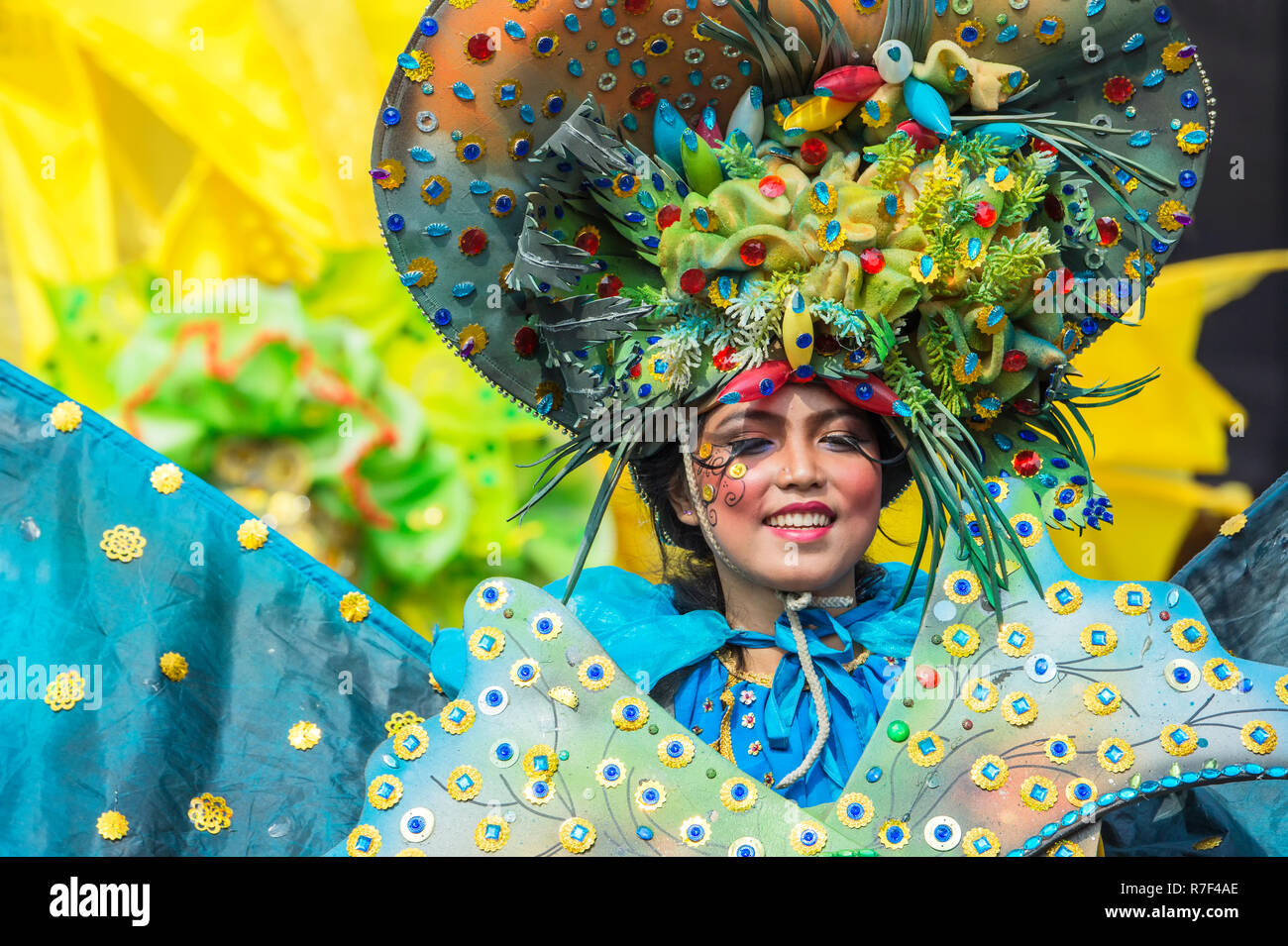 Detail Foto Baju Karnaval Nomer 17