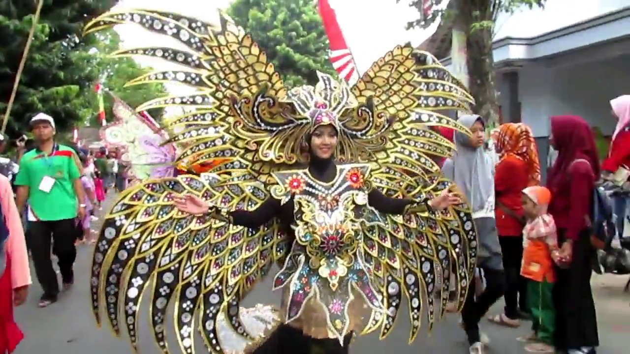 Detail Foto Baju Karnaval Nomer 45