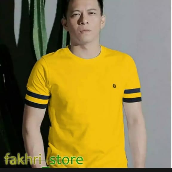 Detail Baju Kaos Pria Warna Kuning Nomer 2