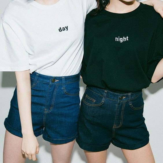 Detail Baju Kapelan Sama Sahabat Perempuan Nomer 22