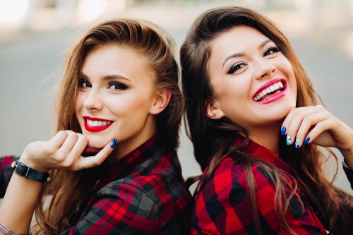 Detail Baju Kapelan Sama Sahabat Perempuan Nomer 23