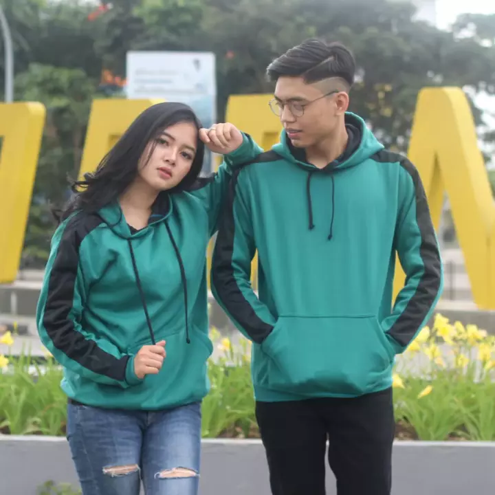 Detail Baju Kapelan Sama Sahabat Perempuan Nomer 29