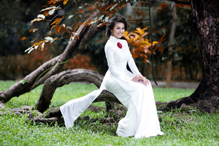 Detail Baju Khas Ao Dai Nomer 43