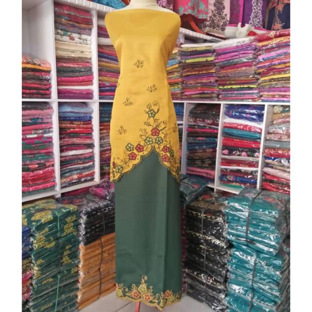 Detail Baju Kurung Melayu Bordir Nomer 8