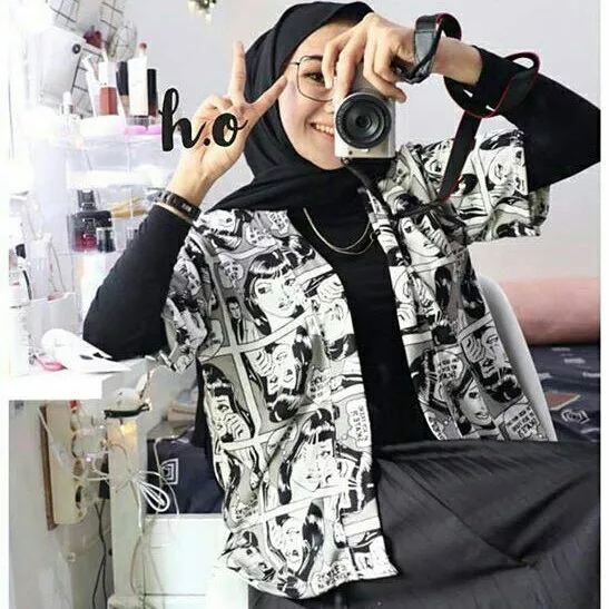 Detail Baju Motif Komik Nomer 56