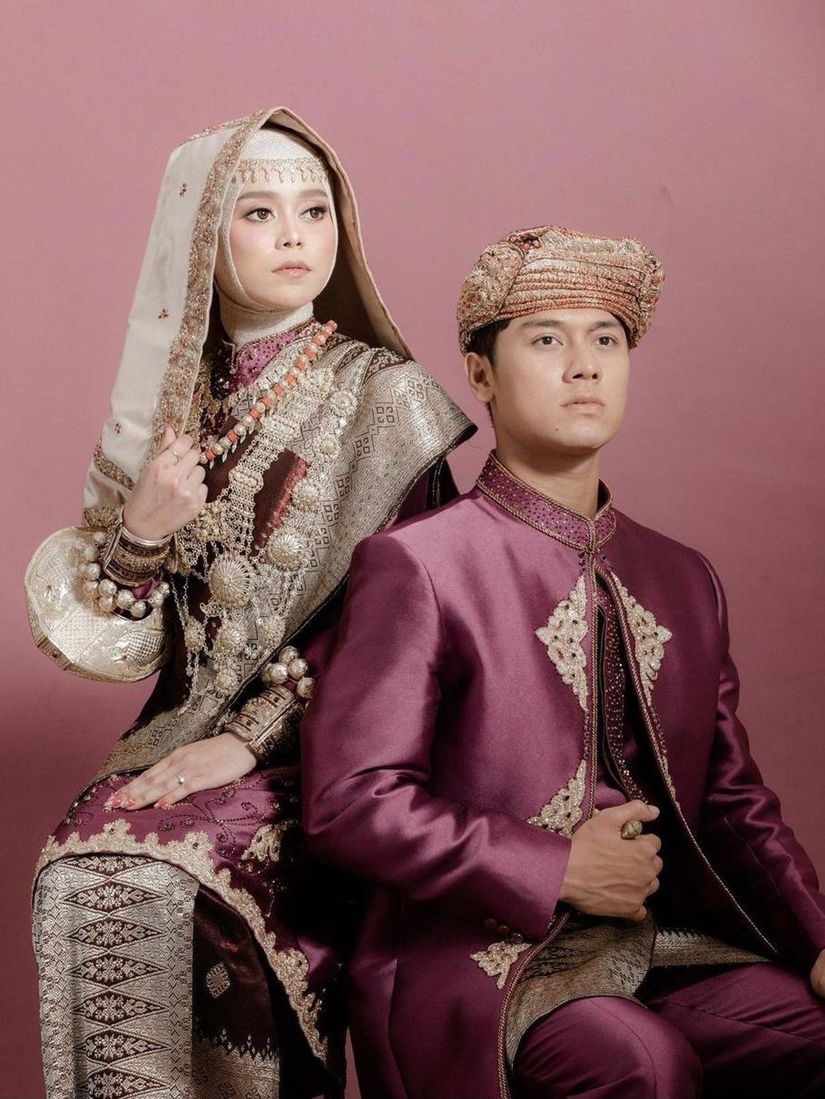 Detail Baju Pengantin Adat Padang Nomer 33