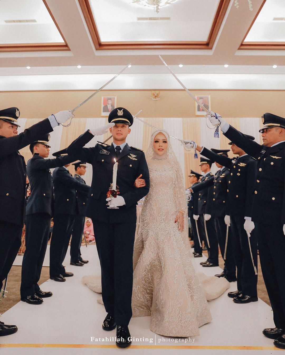 Detail Baju Pengantin Polisi Nomer 2