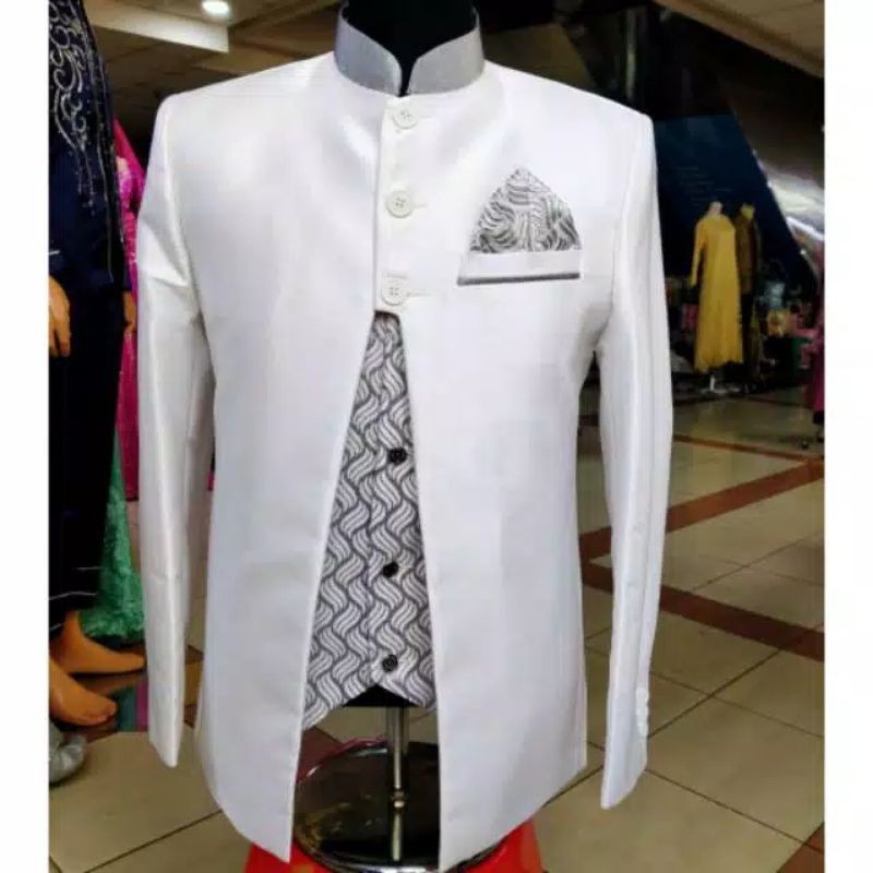 Detail Baju Pengantin Pria Putih Nomer 54