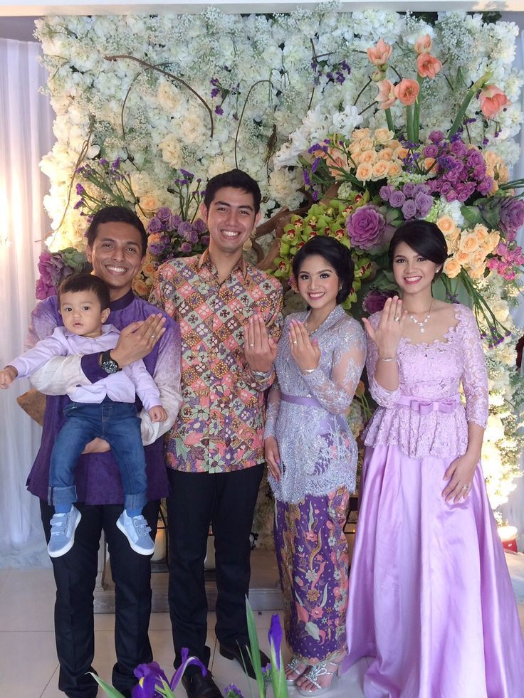 Detail Baju Pengantin Purple Lavender Nomer 16