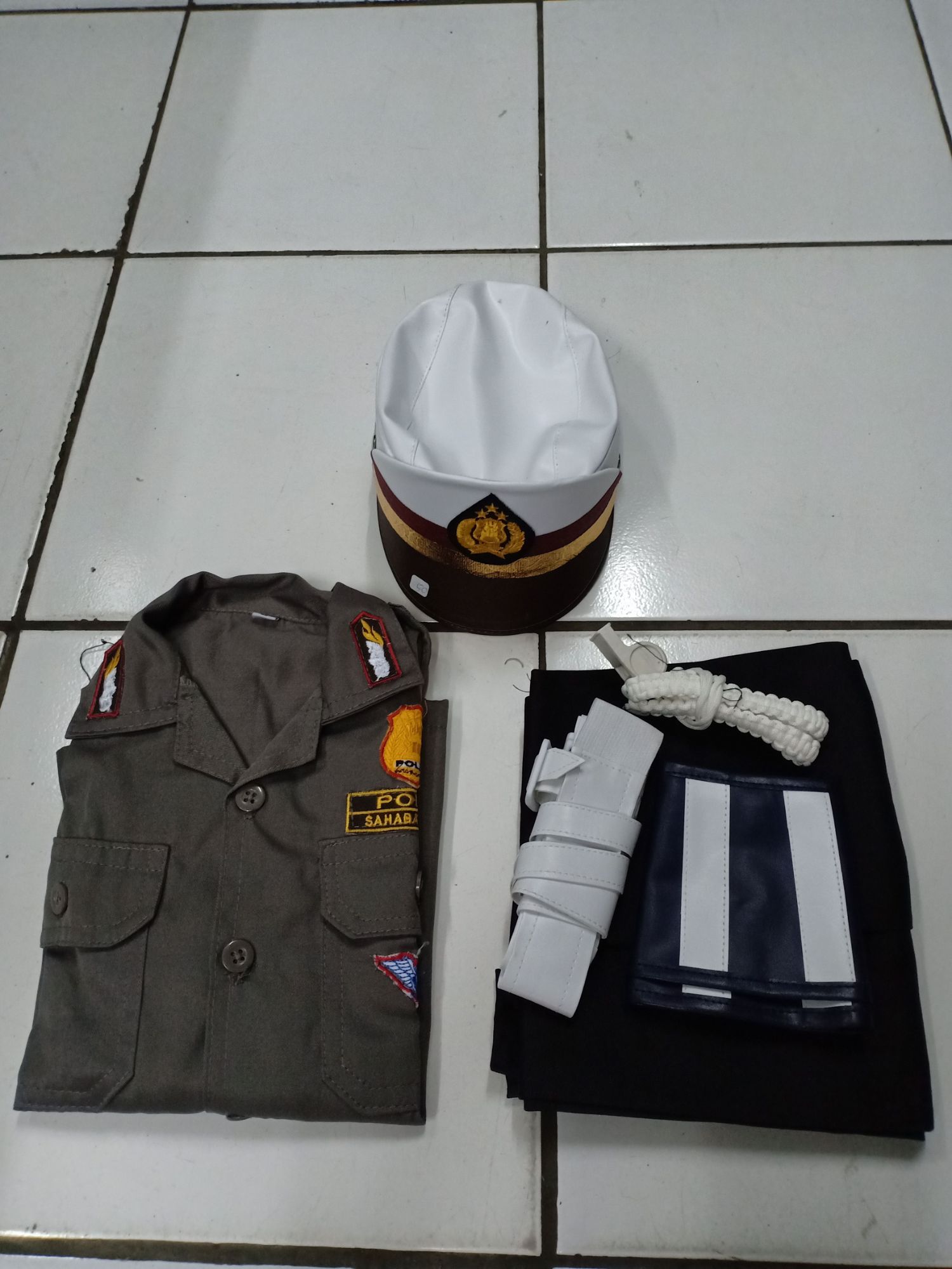 Detail Baju Polisi Dewasa Nomer 51