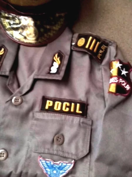 Detail Baju Polisi Lalu Lintas Dewasa Nomer 27