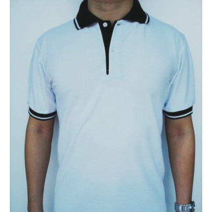 Detail Baju Polo Putih Nomer 46