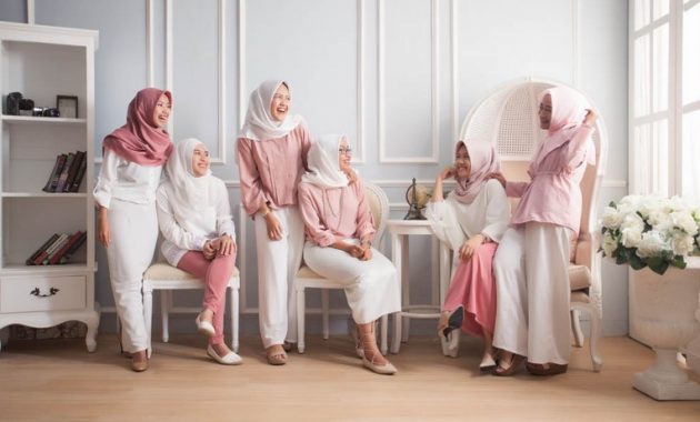 Baju Untuk Foto Studio - KibrisPDR