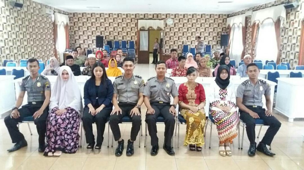 Detail Baju Untuk Nikah Kantor Polisi Nomer 2