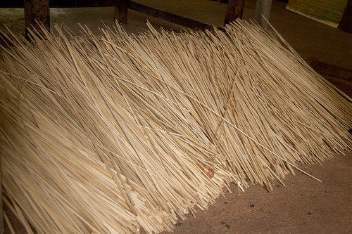 Detail Bamboo Stick Broom Nomer 29