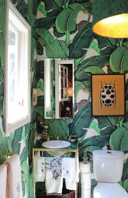 Detail Banana Leaf Wallpaper Bathroom Nomer 24