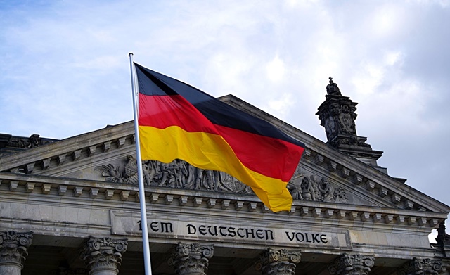 Detail Bandara Internasional Jerman Nomer 26
