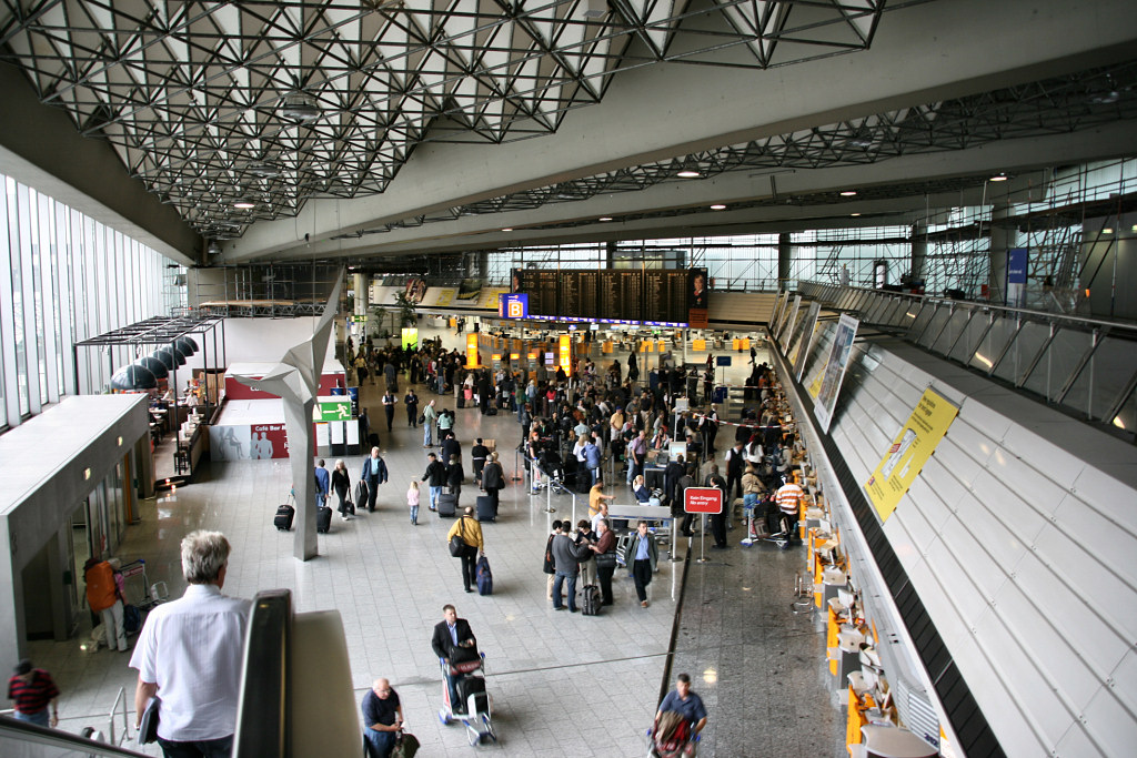Detail Bandara Internasional Jerman Nomer 32