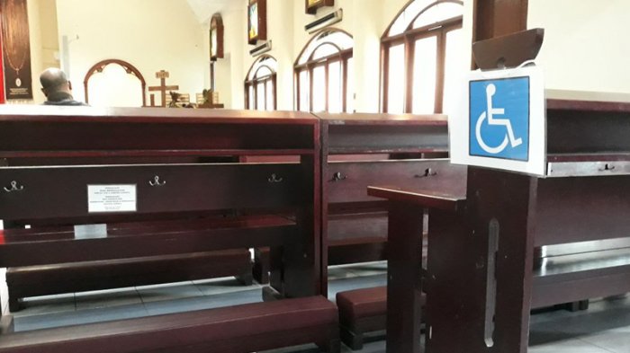 Detail Bangku Gereja Katolik Nomer 22