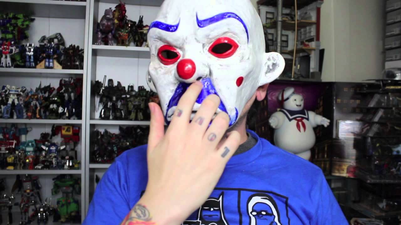 Detail Bank Robber Joker Mask Nomer 8