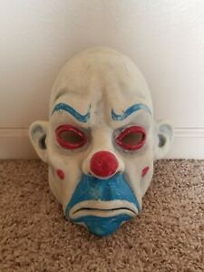 Detail Bank Robber Joker Mask Nomer 9