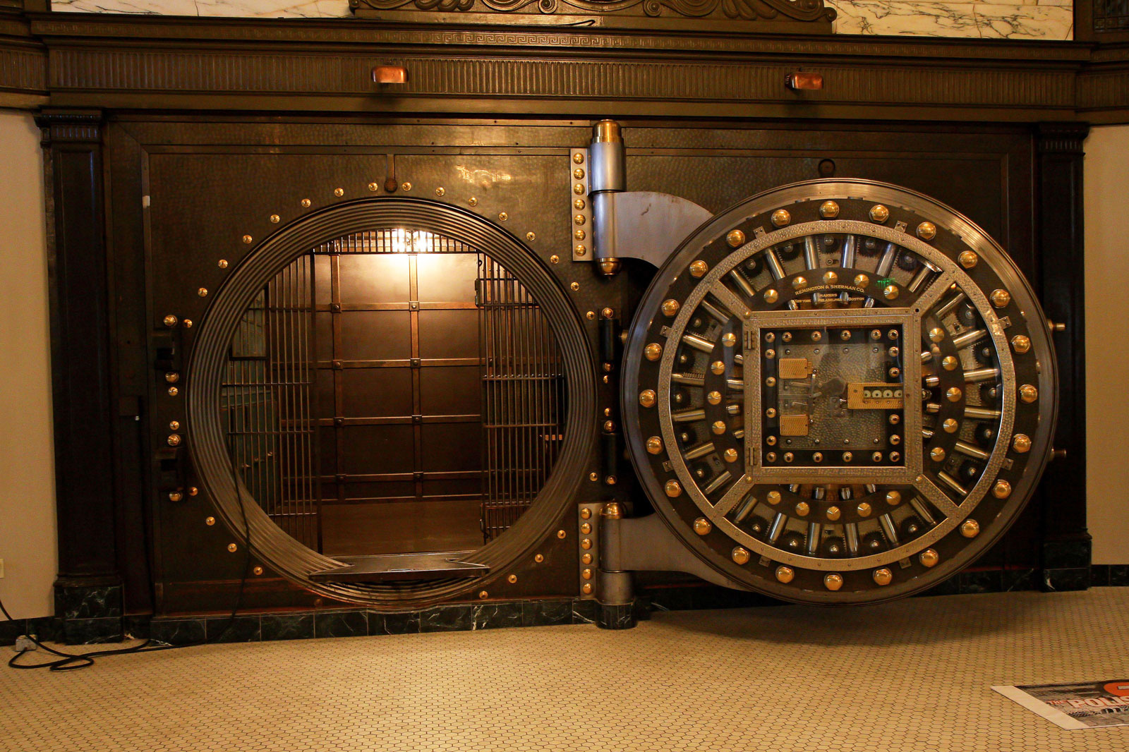 Detail Bank Vault Images Nomer 53