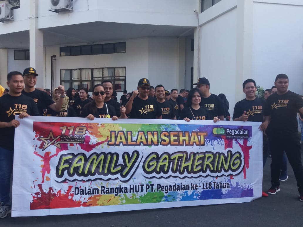 Detail Banner Family Gathering Keren Nomer 39