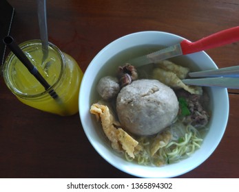 Detail Foto Bakso Jumbo Nomer 41