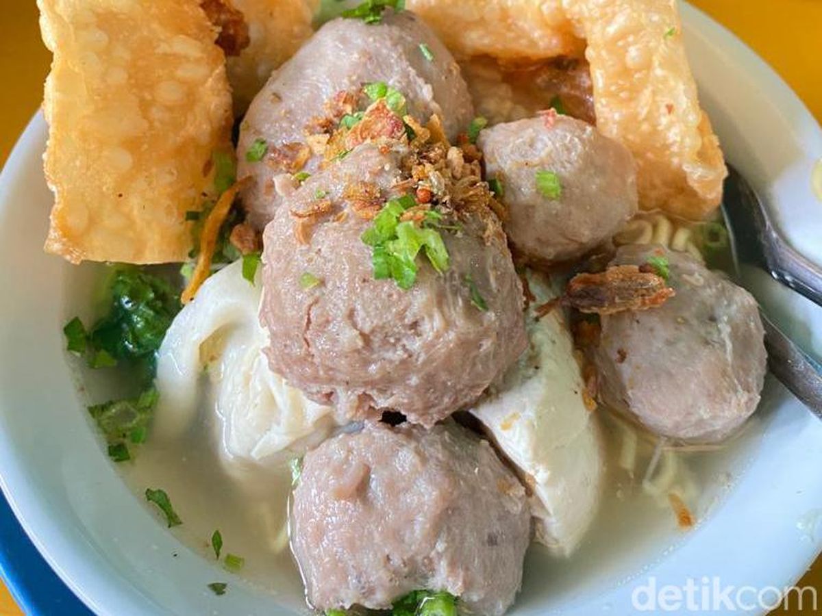 Detail Foto Bakso Malang Nomer 21