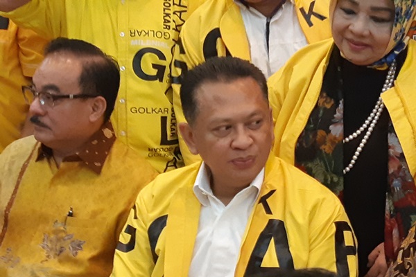 Detail Foto Bambang Soesatyo Nomer 40
