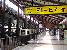 Detail Foto Bandara Jakarta Nomer 43