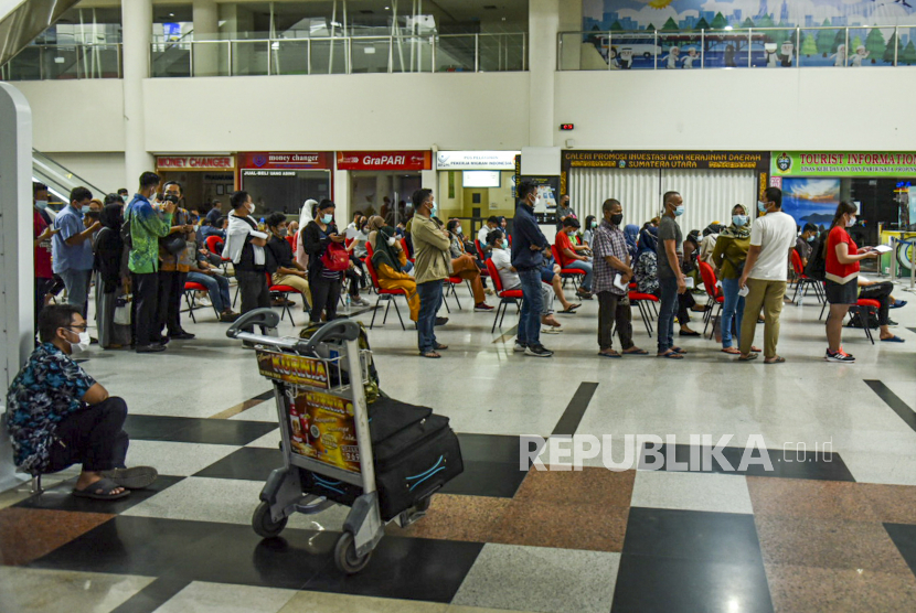 Detail Foto Bandara Kualanamu Nomer 39