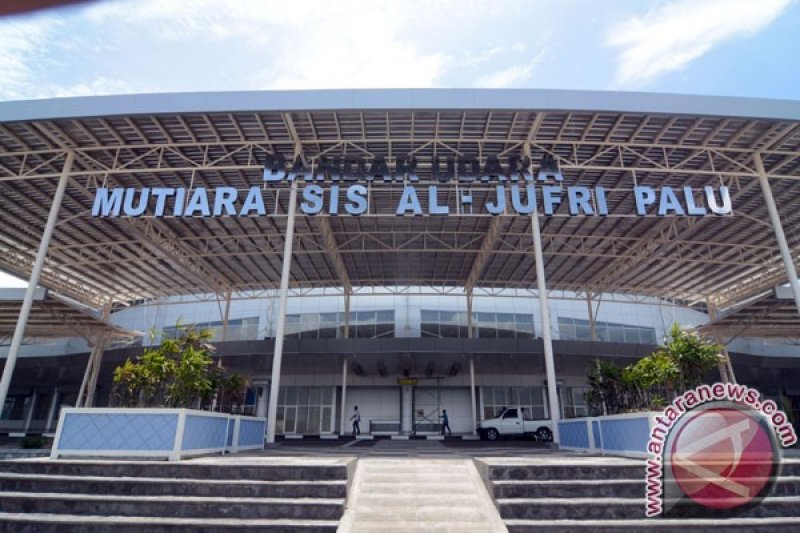 Detail Foto Bandara Mutiara Palu Nomer 43