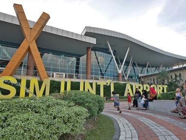 Detail Foto Bandara Pekanbaru Nomer 10