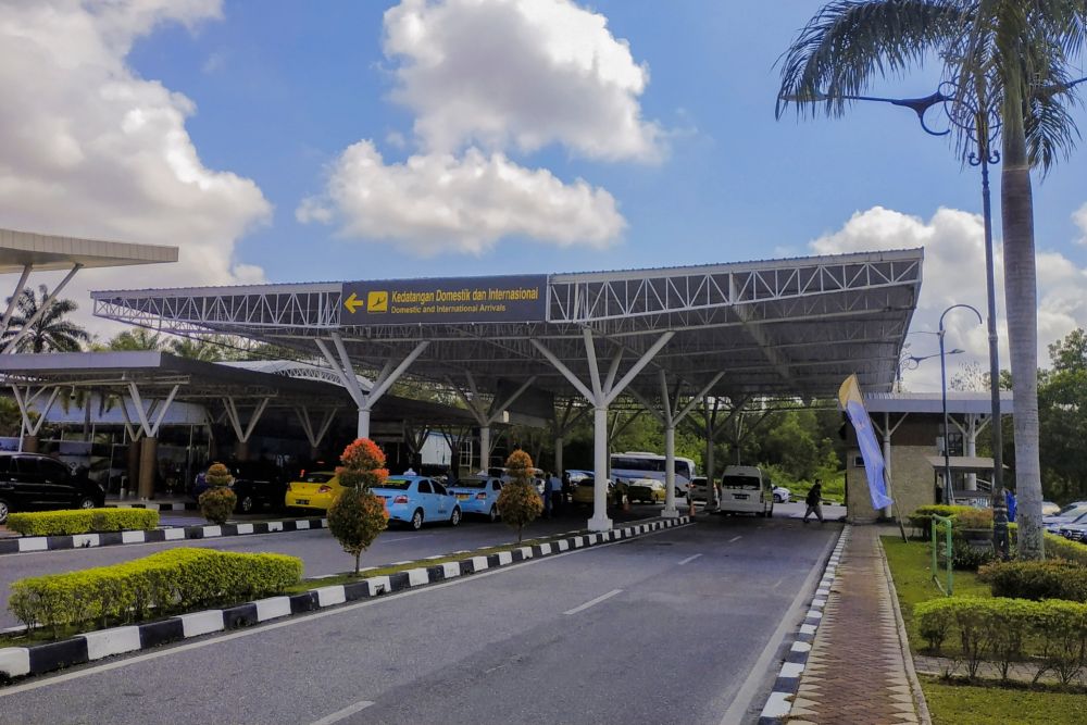 Detail Foto Bandara Ssk Ii Pekanbaru Nomer 18