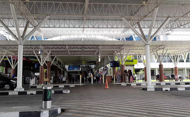 Detail Foto Bandara Ssk Ii Pekanbaru Nomer 33