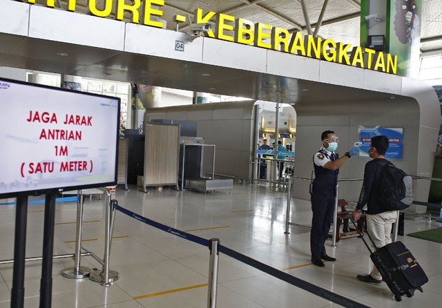 Detail Foto Bandara Surabaya Nomer 44