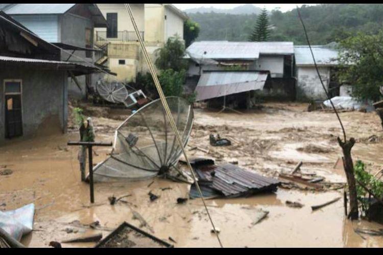 Detail Foto Banjir Bandang Nomer 32