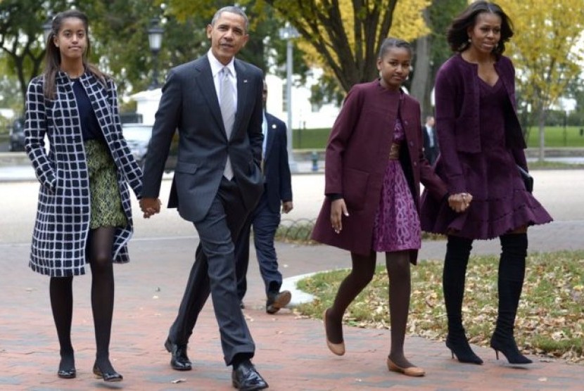 Detail Foto Barack Obama Dan Keluarga Nomer 4